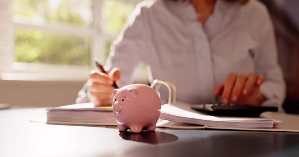 Market Down? 5 Reasons to Still Invest in Your 401(k)